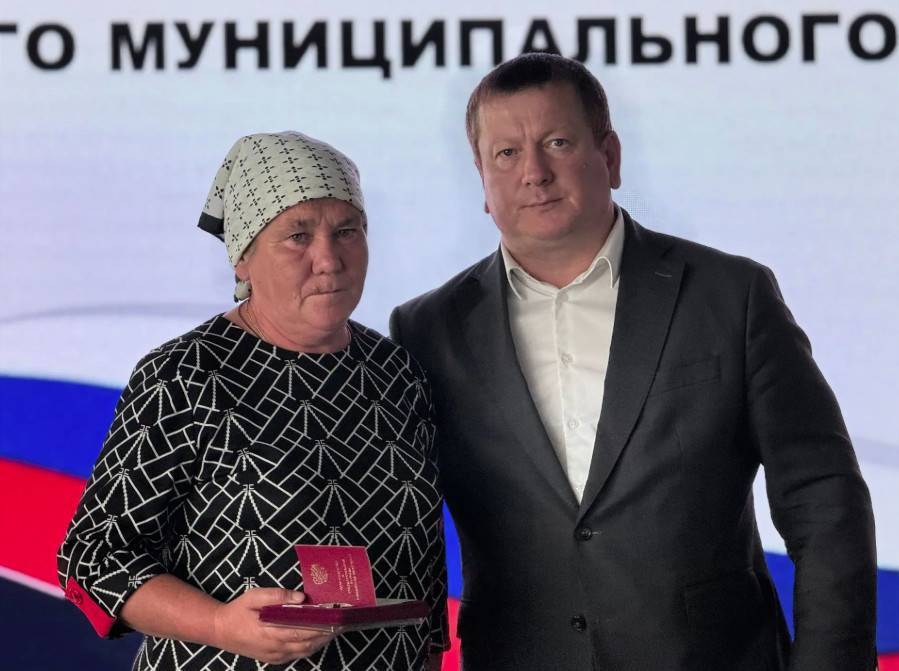 Семьям участников СВО из Мамадыша вручили награды