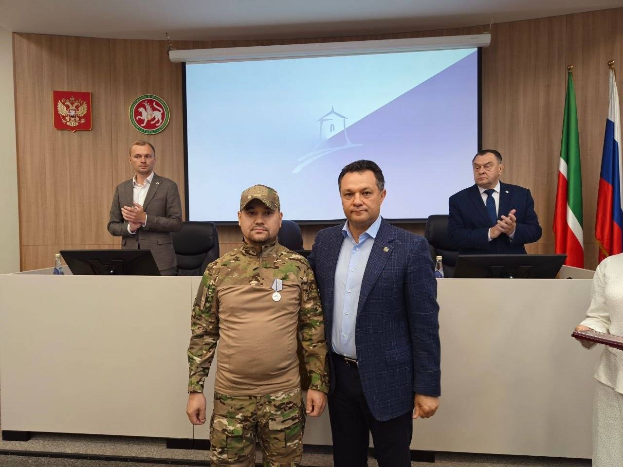 В Елабуге вручили государственные награды бойцам СВО
