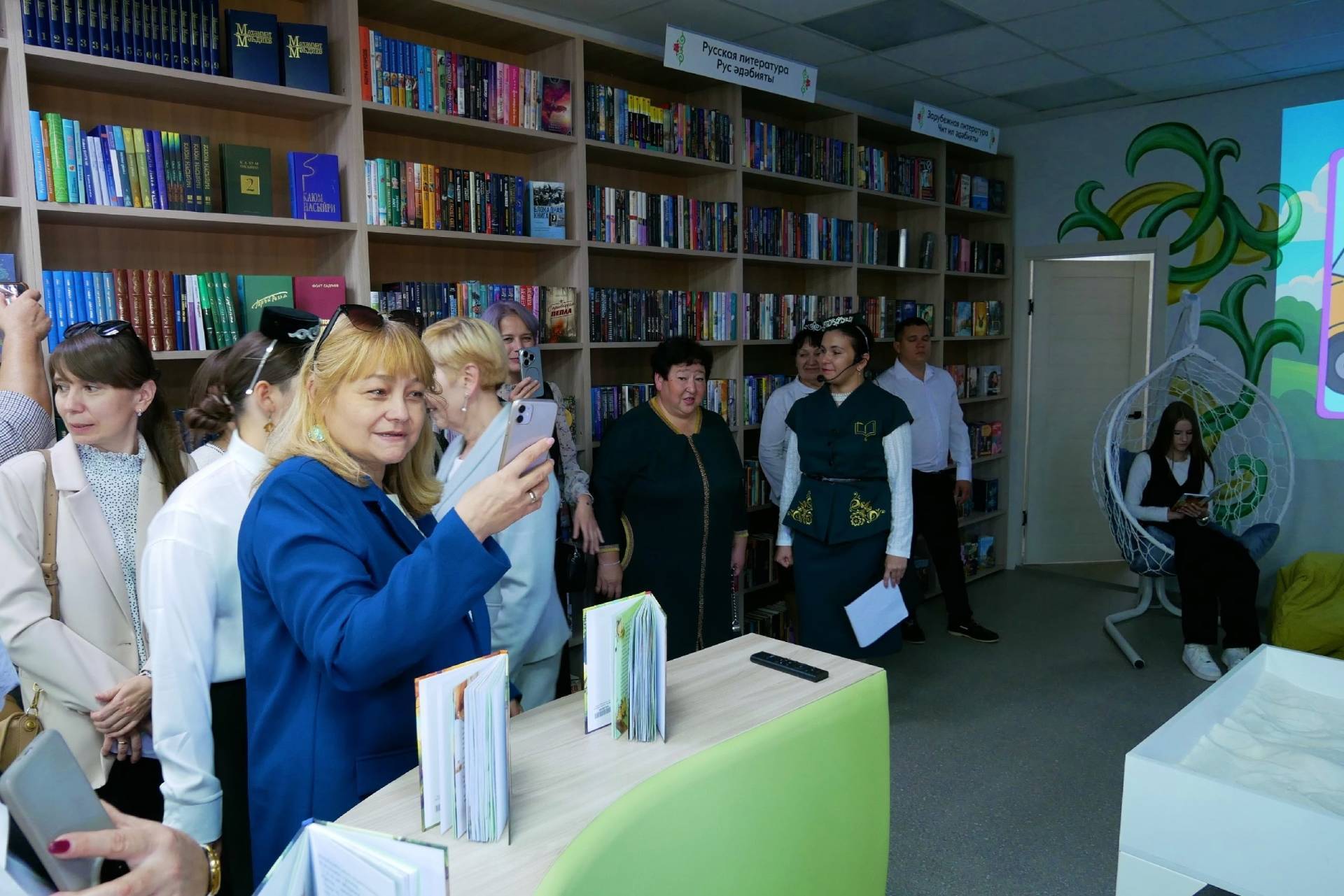 Первая модельная библиотека открылась в Мензелинском районе по нацпроекту