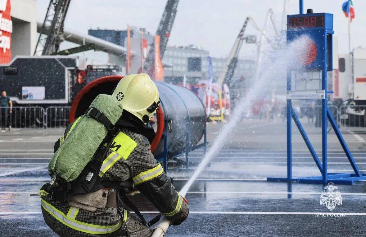 Определились победители соревнований «Пожарный Олимп» в Казани