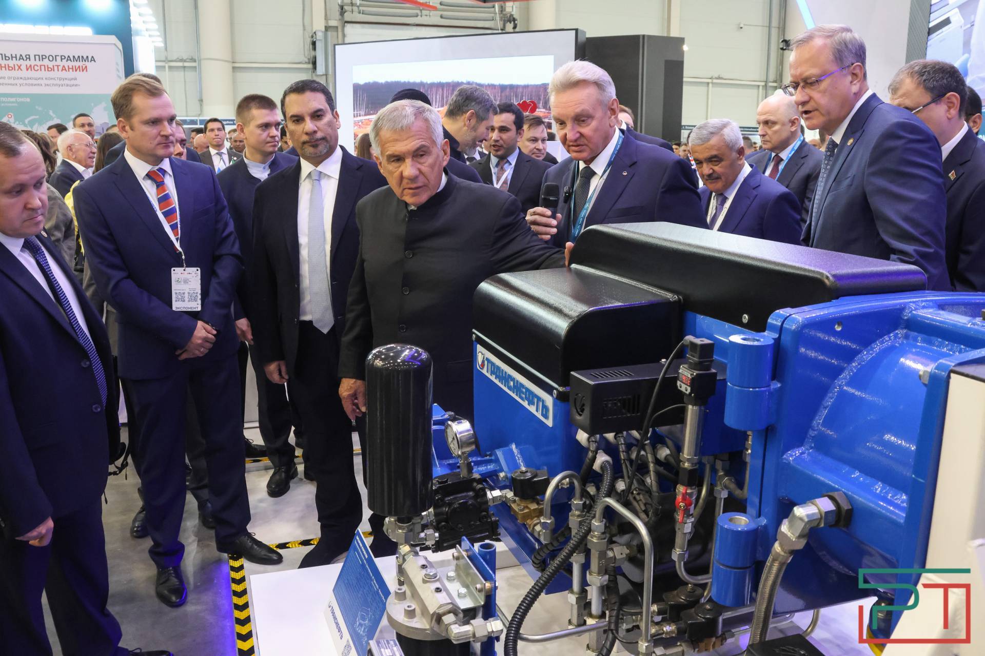 Татарстанский нефтегазохимический форум стартовал в Казани