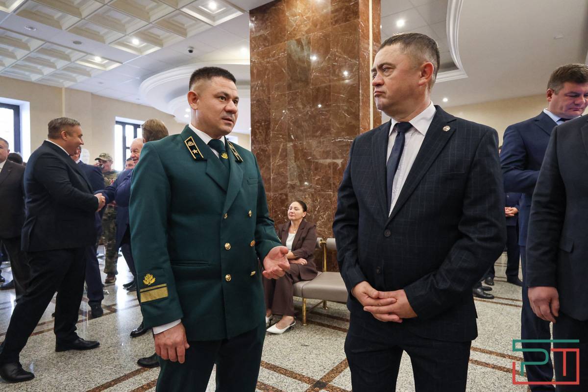 В ожидании послания Минниханова: как собирались гости