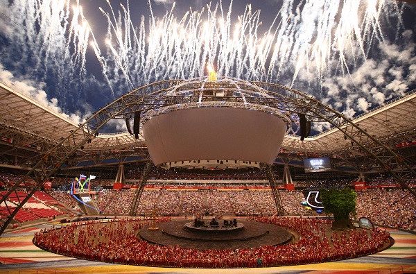 ITAR-TASS: KAZAN, RUSSIA. JULY 17, 2013. Fireworks at the closing ceremony of the 27th Summer Universiade at the Kazan Arena Stadium. (Photo ITAR-TASS / Stanislav Krasilnikov) Ðîññèÿ. Êàçàíü. 17 èþëÿ. Ñàëþò íà öåðåìîíèè çàêðûòèÿ XXVII Âñåìèðíîé ëåòíåé Óíèâåðñèàäû 2013 íà ñòàäèîíå