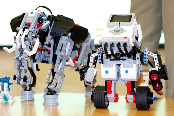 i54885lego-ev3-007-720x480