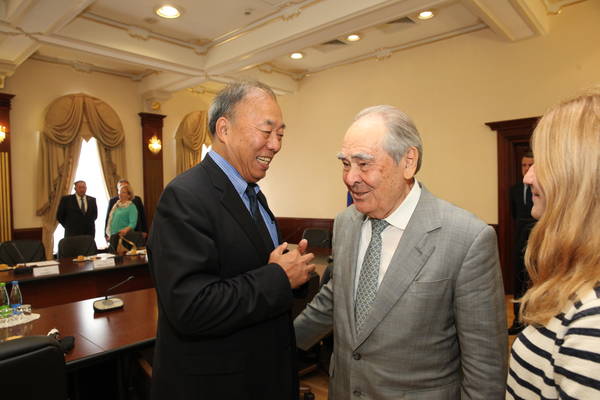 view_2831487_2340998