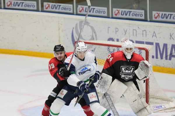 Хоккей_Нефтяник_Торос_2_ahc-neftyanik.ru_