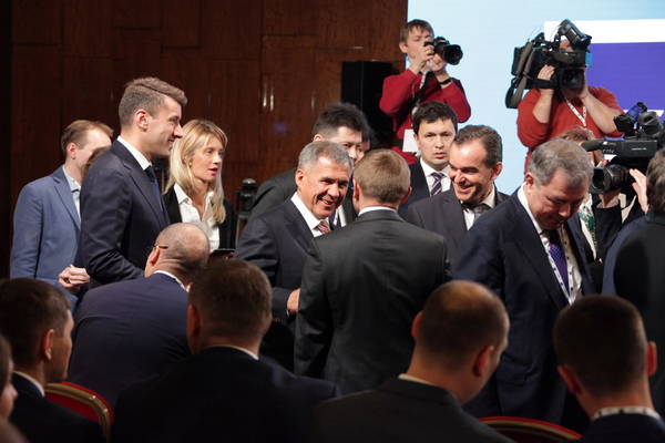 view_3295607_2579300