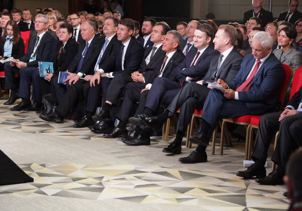 view_3295607_2581452