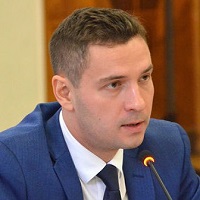 a57276121d73e9eea3b79db2f4bd51b2-1