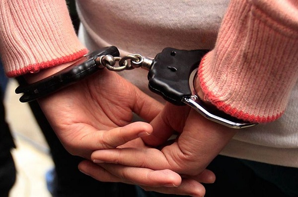 podozrevaetsya-v-sbite-narkotikov