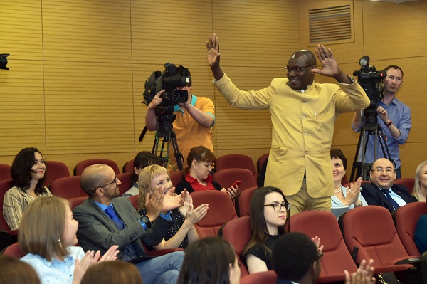 view_3975547_3003537