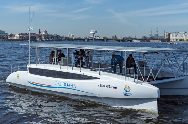 Картина дня_Катамаран_ecovolna.ru_