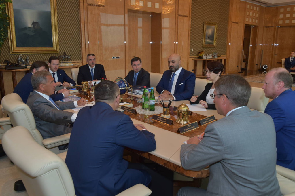 view_4177787_3152772