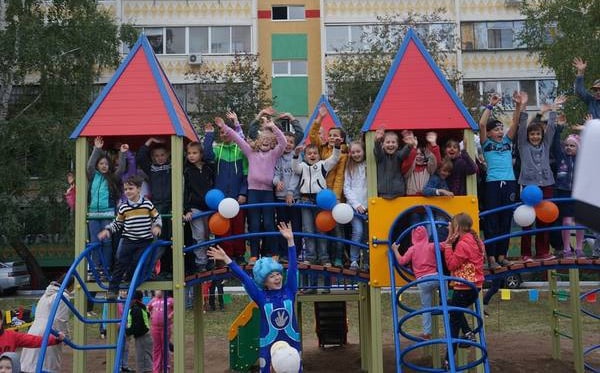 Альметьевск оказался на 13-м месте общероссийского рейтинга 150 лучших городов для жизни с детьми