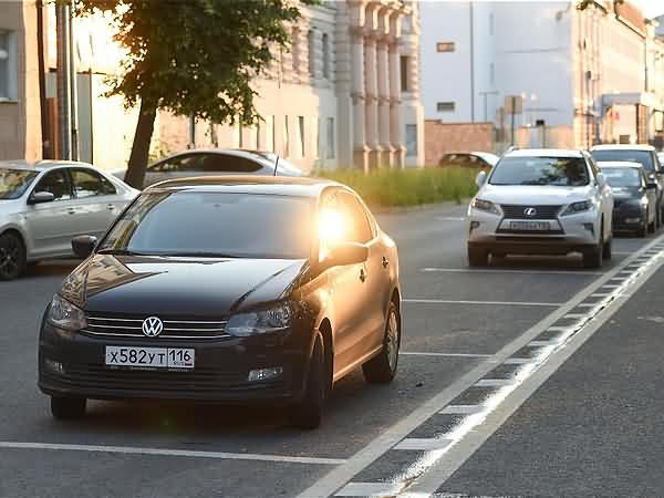 ограничение парковки по ул. Кави Наджми