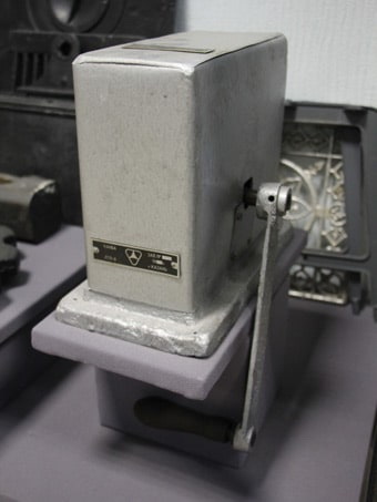 паспортный пресс