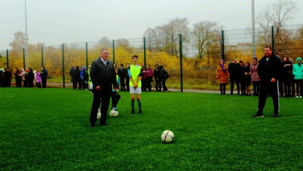 спортивная-площадка-min