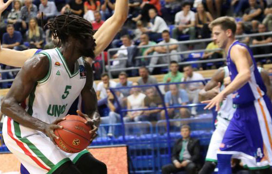 Казанский «УНИКС» переиграл в гостях черногорский «Морнар» – 97:74.