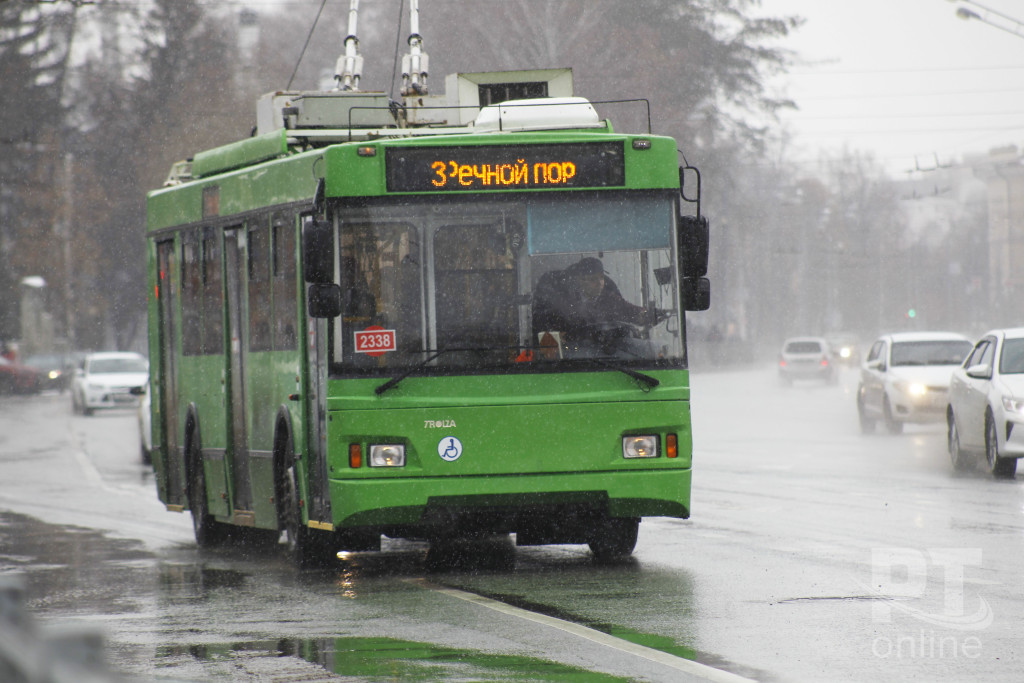 троллейбус