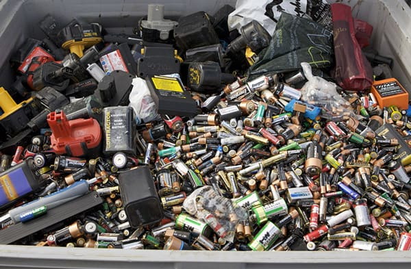 использованные батарейки