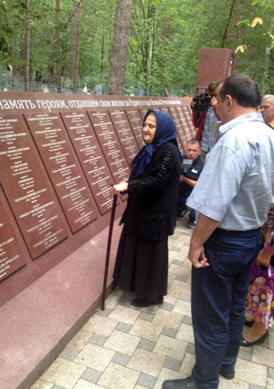 Братская-могила-в-Тарловке2