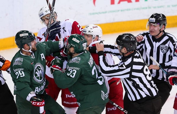 ак-барс-локомотив