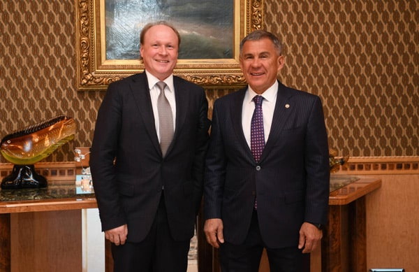 рустам-минниханов-и владимир-толстой