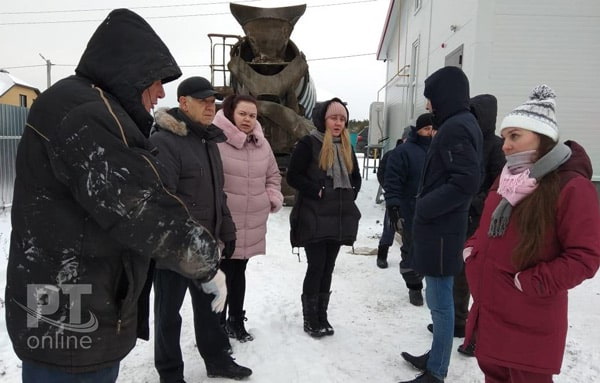 вышкав поселке абу-даби