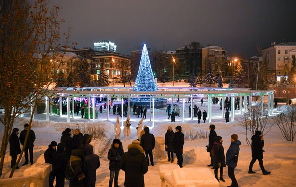 парк черное озеро в казани