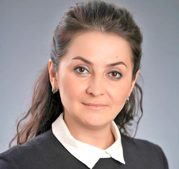 лейла-фазлеева