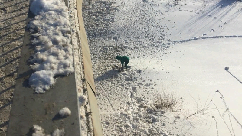 снег свалка