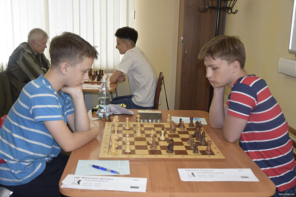 мемориал рашида нежметдинова