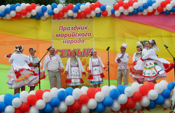 марийский-праздник