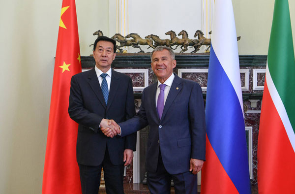 минниханов-ван-юн