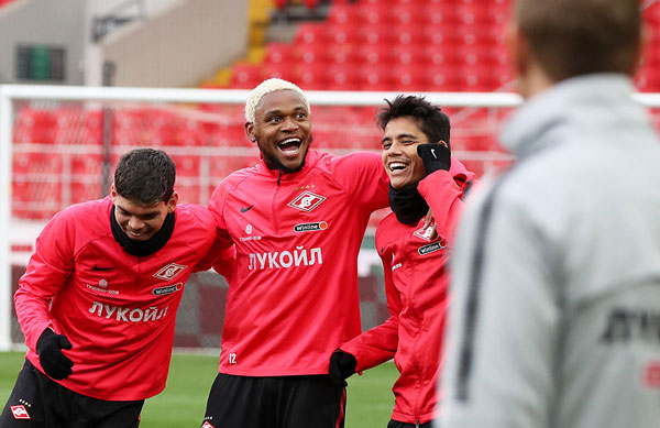 Футбол_легионеры