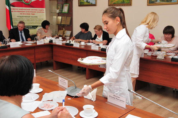 дегустаци-сосисок