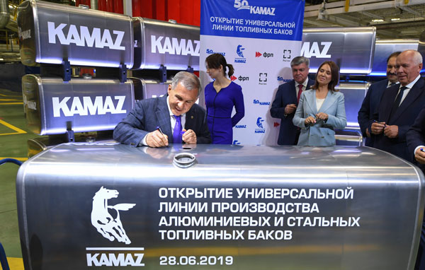 минниханов-на-камазе