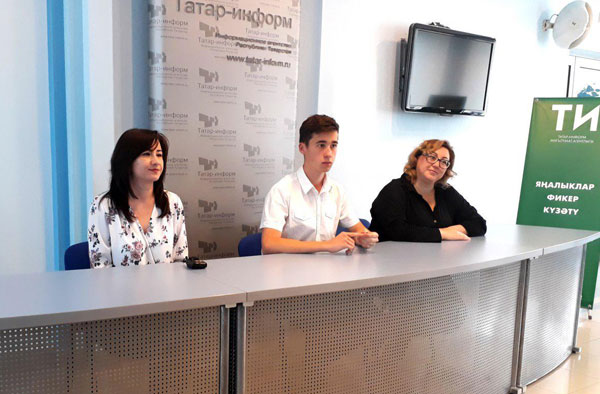 пресс-конференция-посвящённая-Международному-фестивалю-«Rukami»