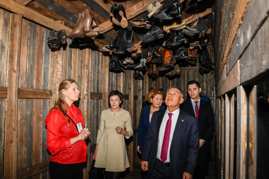 view_5281087_3861920