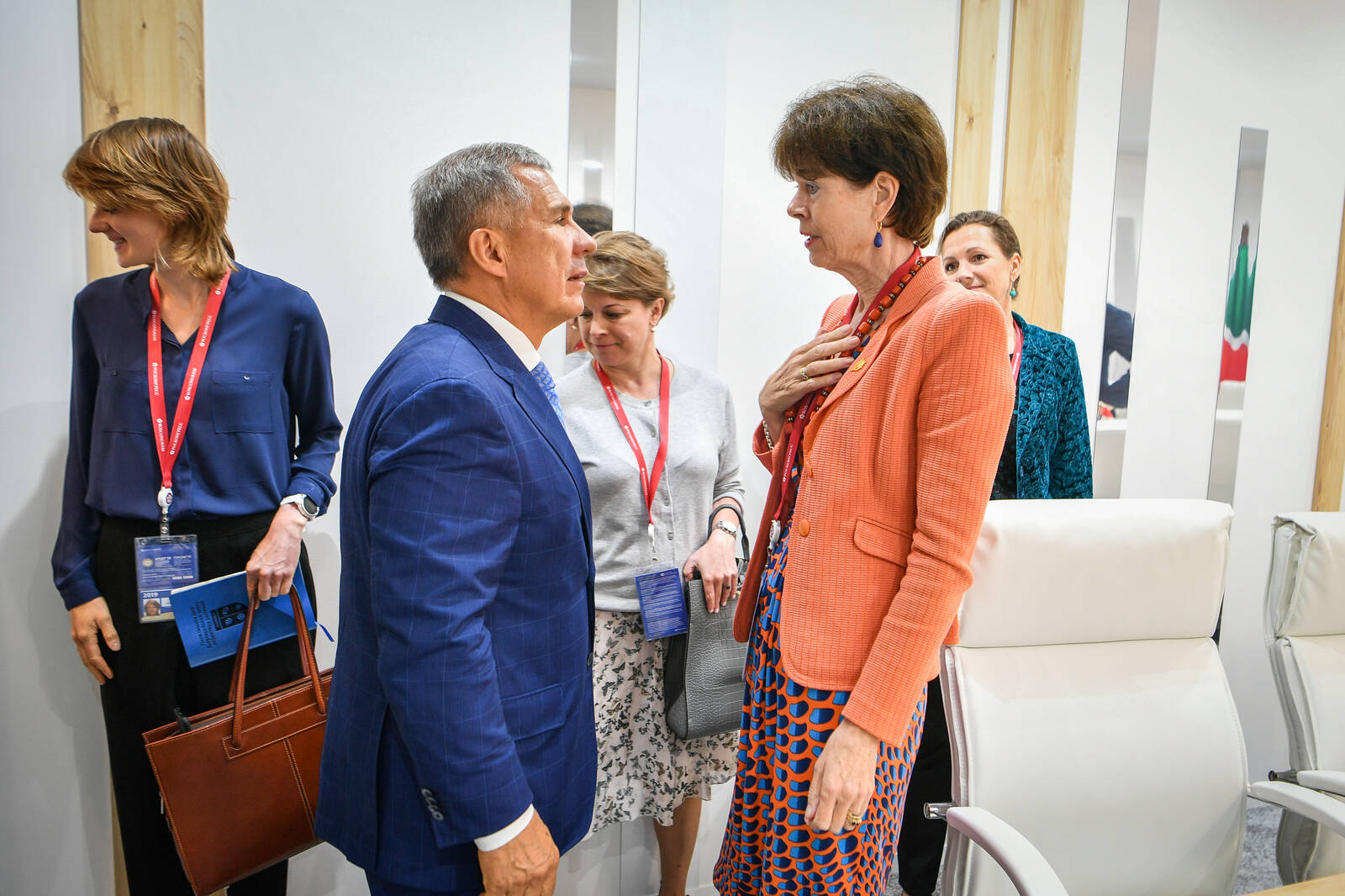 view_5293687_3868168