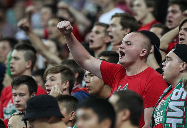 болельщики