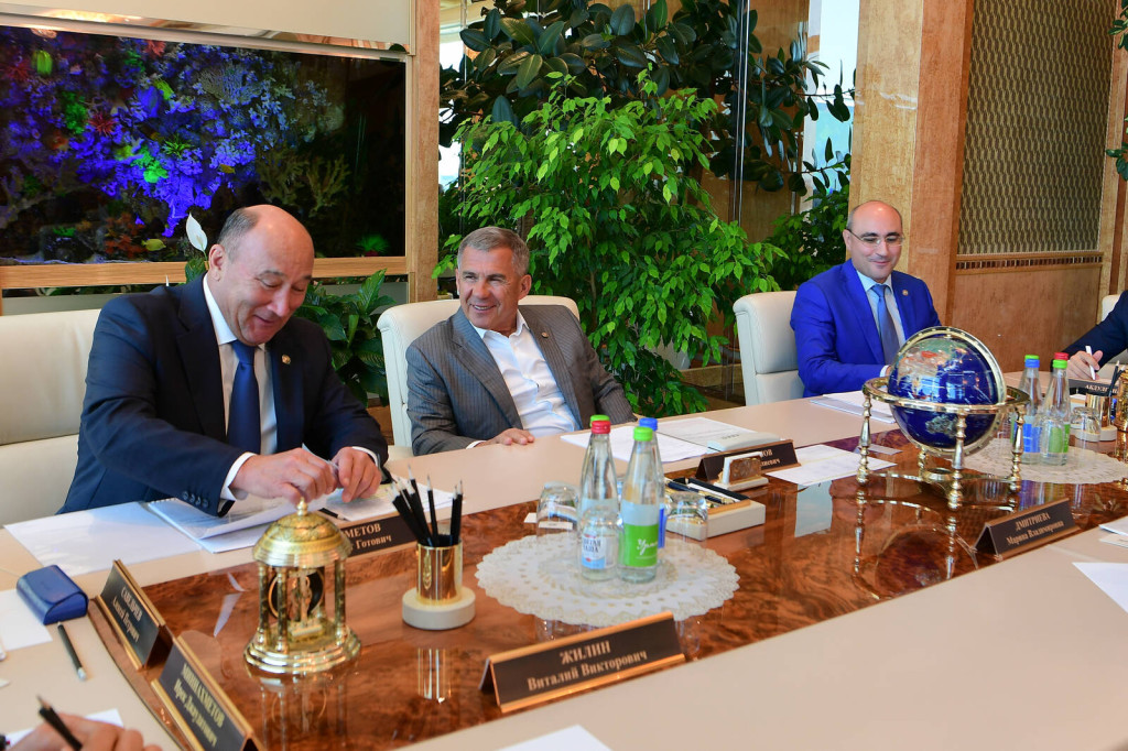 view_5419087_3979637