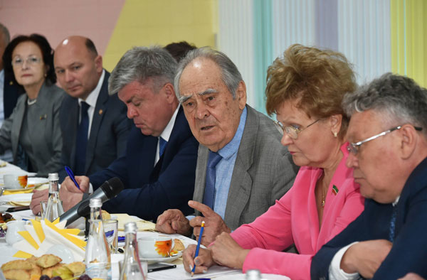 выездное-совещание