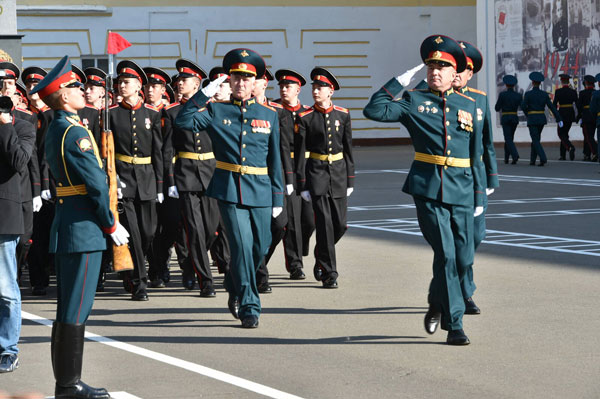 суворовское-училище2