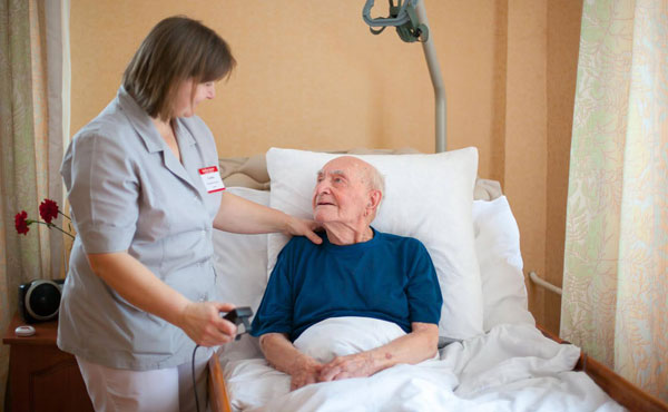 уход-за-пожилыми