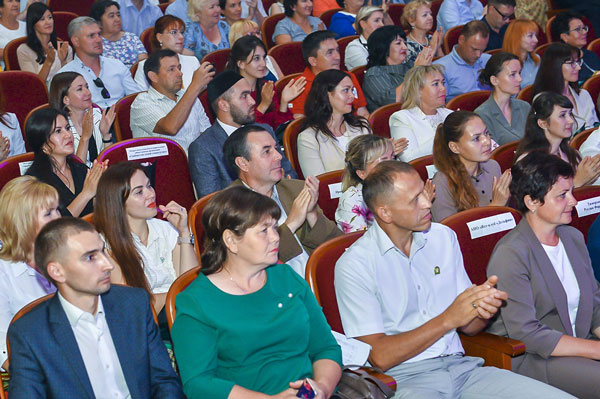 вручение-грантов-компании-«Татнефть»2