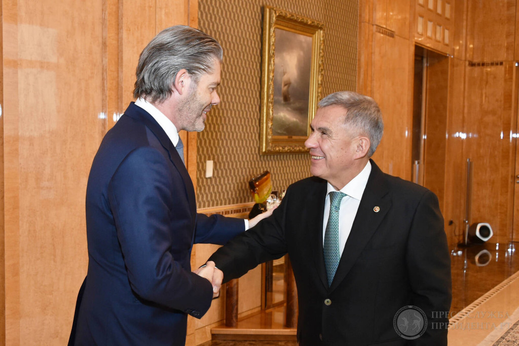 view_5728007_4168946