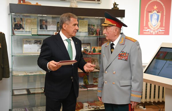 Президент-Татарстана-провёл-встречу-с-ветеранским-активом