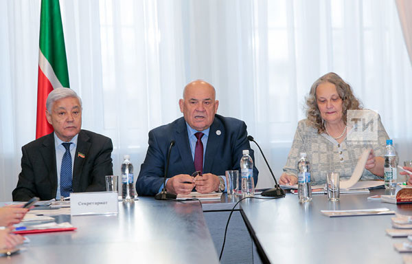 расширенное-заседание-правления-Русского-национально-культурного-объединения-республики