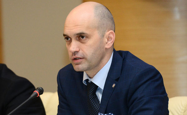 азат-кадыров